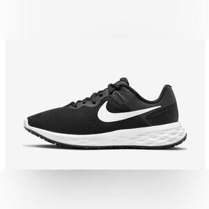 Nike Women’s Revolution 6 W10